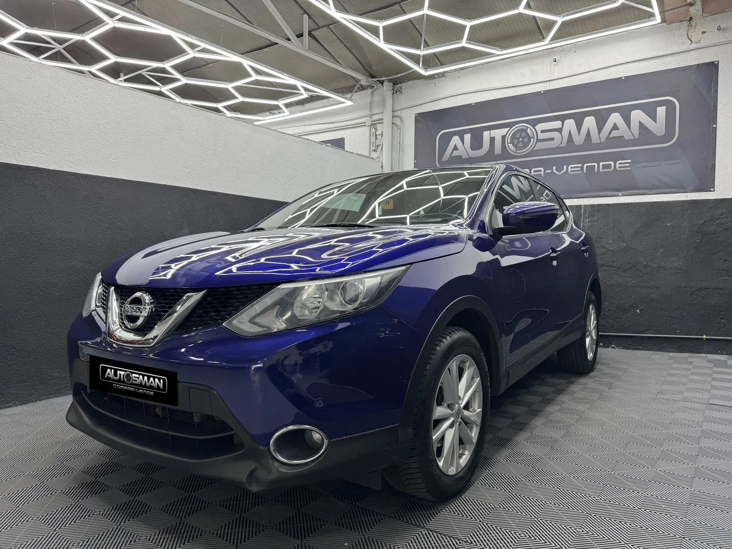 NISSAN QASHQAI 1.2 DIGT ACENTA 2016 Gasolina Azul - Interior